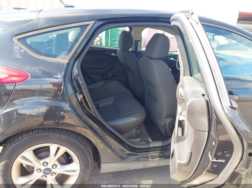 2014 FORD FOCUS auction photo 8