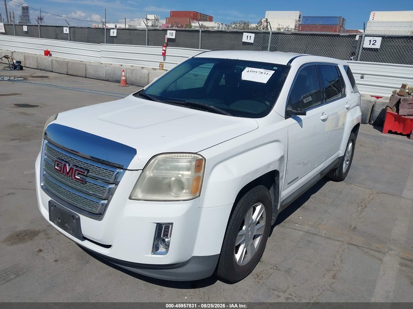 2013 GMC Terrain, Left Side, IAAI, VIN 2GKALMEK6D6172421 — photo 2