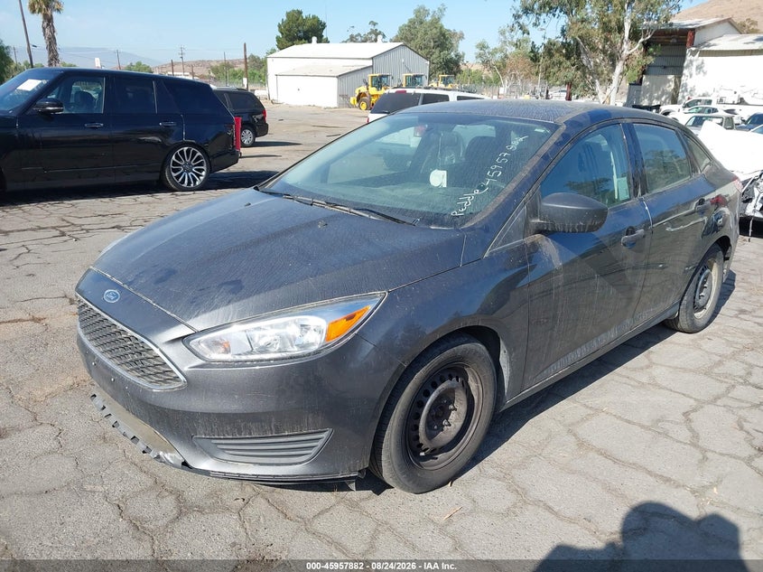 2017 Ford Focus, Normal Wear & Tear, IAAI, VIN 1FADP3E29HL236042 — photo 2