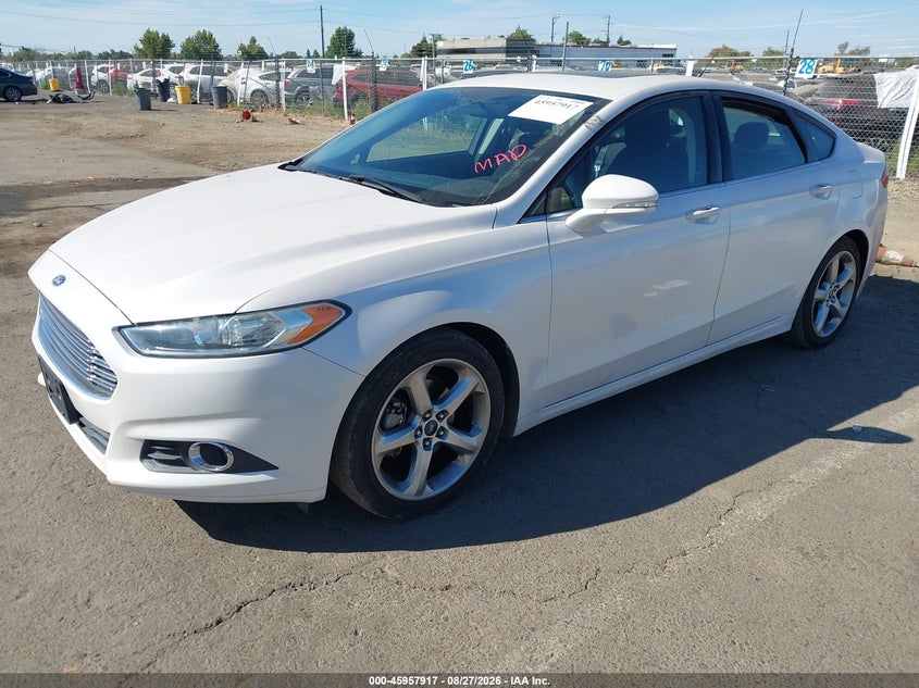 2015 FORD FUSION auction photo 2