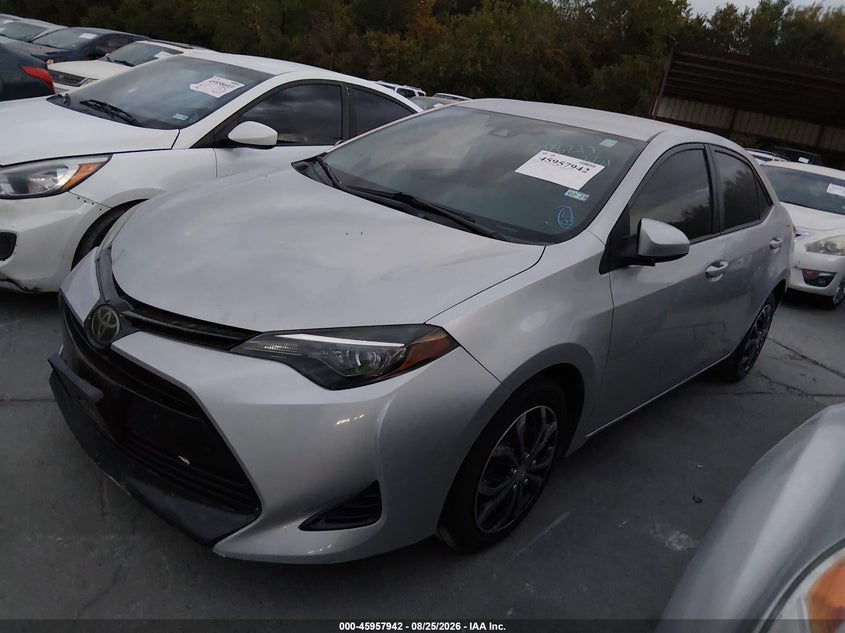 2018 Toyota Corolla, Normal Wear & Tear, IAAI, VIN 5YFBURHE4JP798219 — photo 2