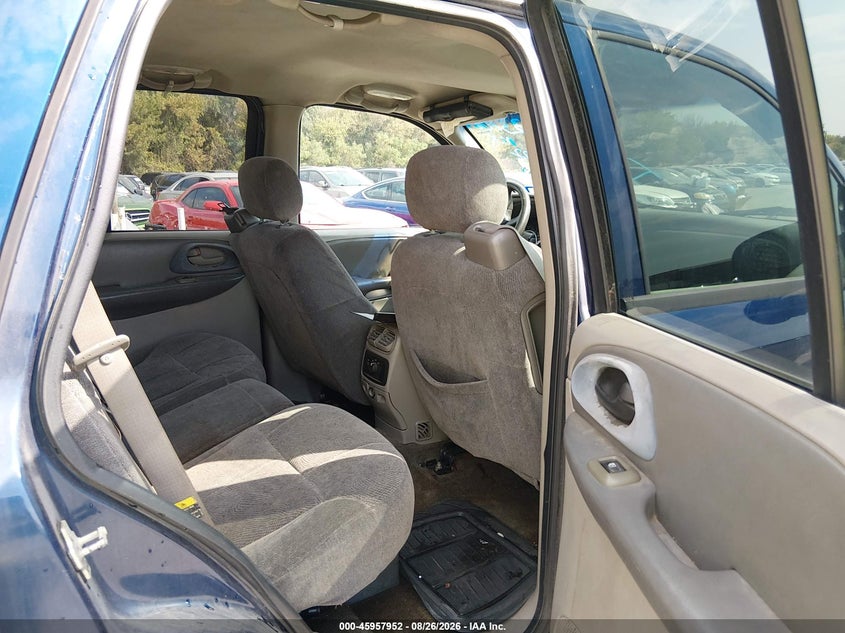 2004 CHEVROLET TRAILBLAZER auction photo 8