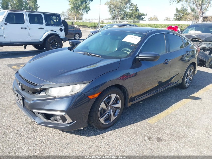 2020 Honda Civic, Right Side, IAAI, VIN 19XFC2F65LE211358 — photo 2