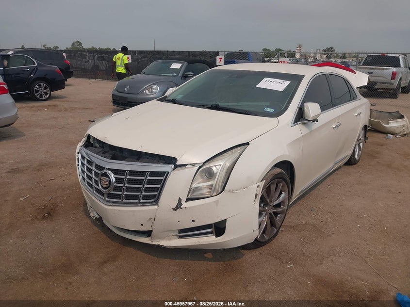 2013 Cadillac XTS, Front End, IAAI, VIN 2G61S5S30D9181490 — photo 2