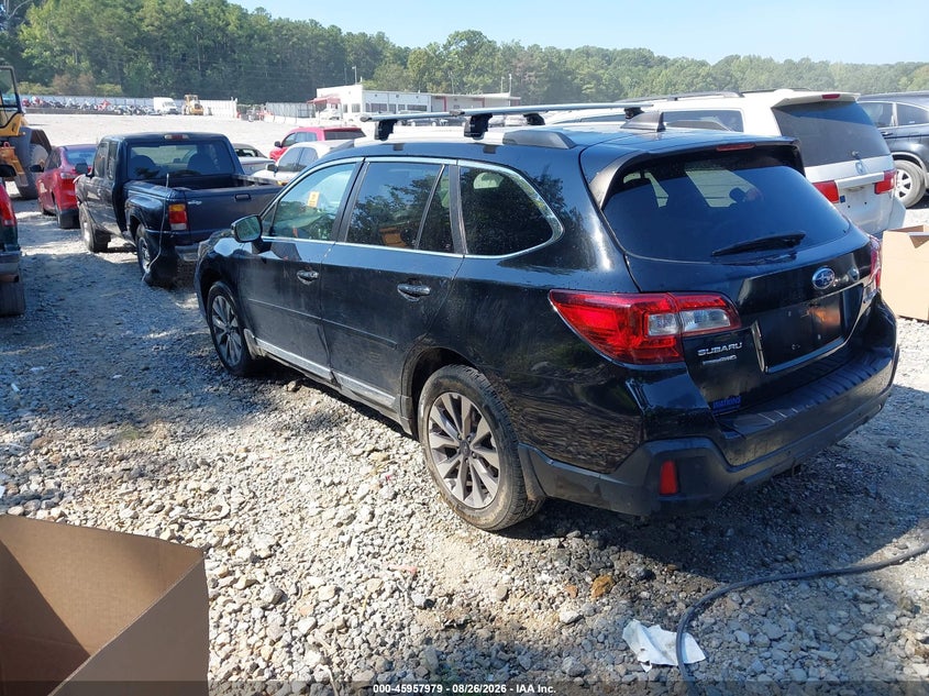 2018 SUBARU OUTBACK auction photo 3