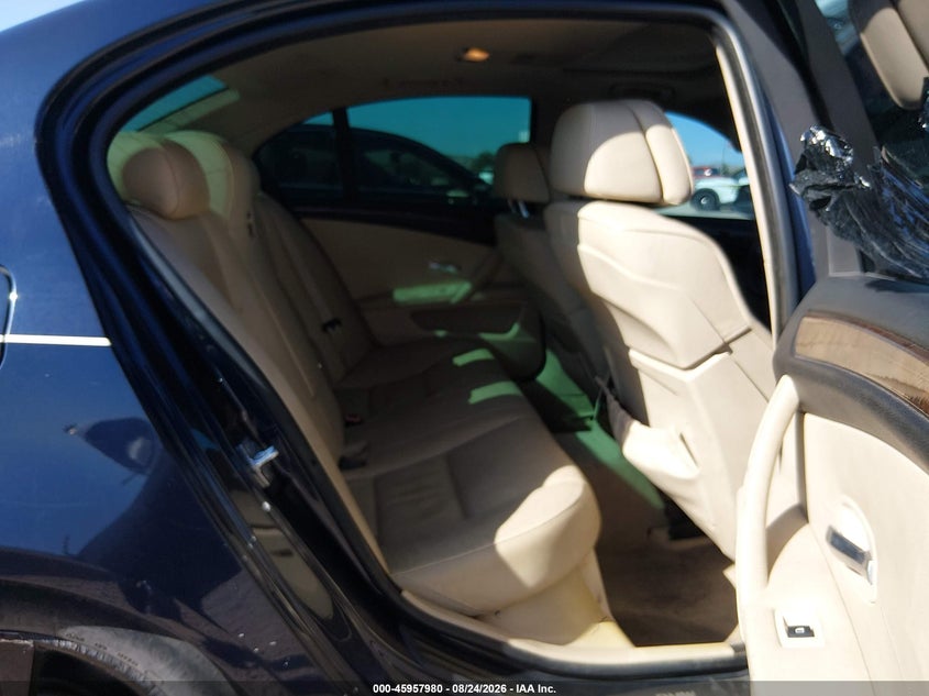 BMW 528I 2008 VIN WBANU53518C111520