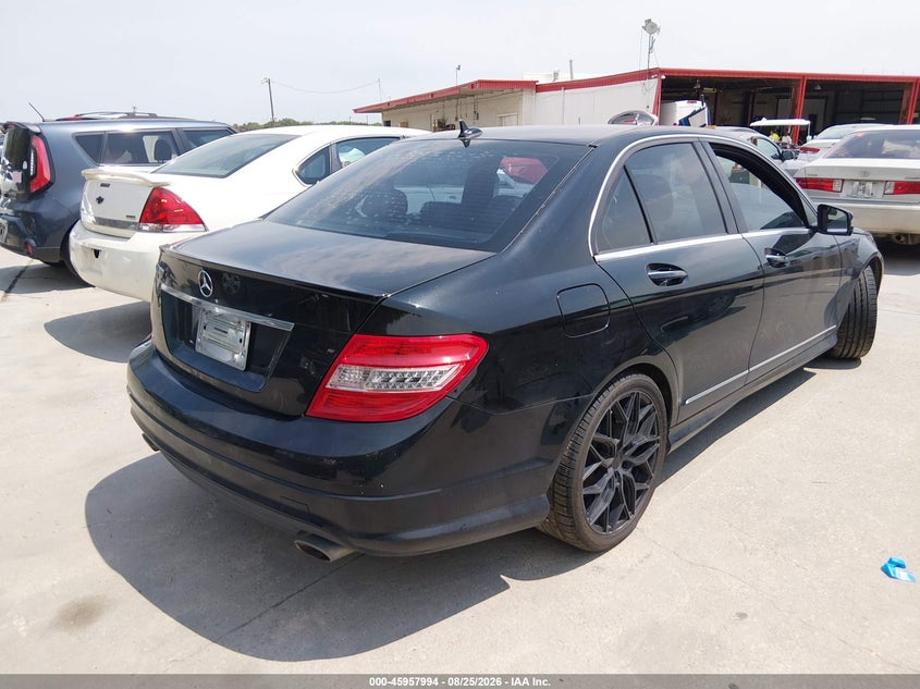2011 MERCEDES-BENZ C 300 auction photo 4