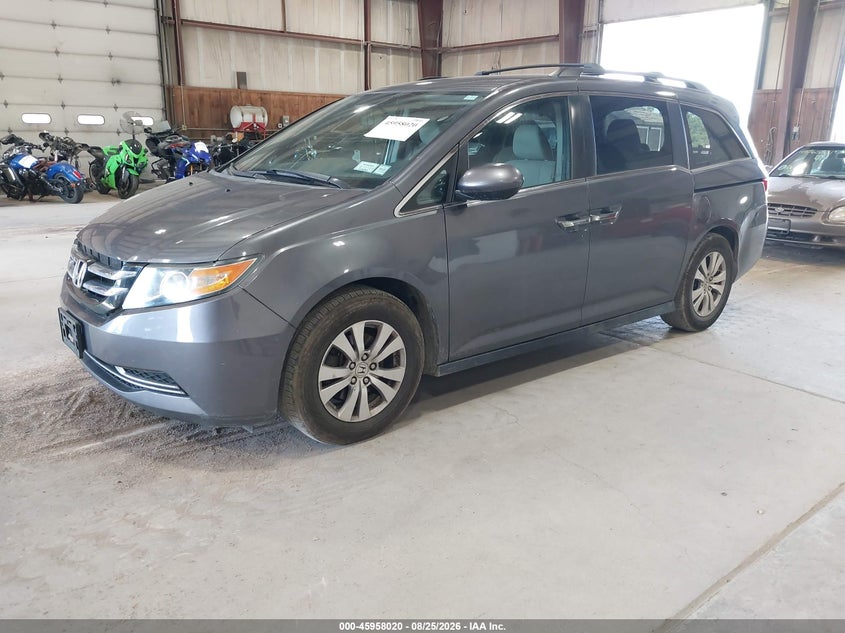 2016 HONDA ODYSSEY auction photo 2