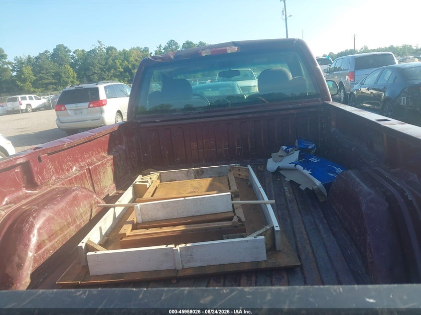 2002 GMC SIERRA 2500HD auction photo 8