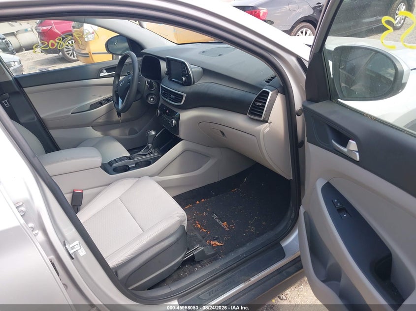 2020 HYUNDAI TUCSON auction photo 5