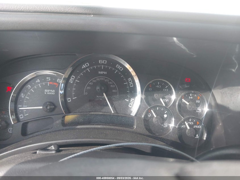 2005 CADILLAC ESCALADE ESV auction photo 7