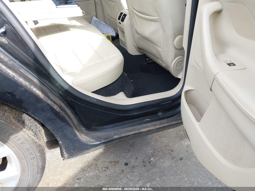 VOLKSWAGEN JETTA 2010 VIN 3VWRZ7AJXAM160136