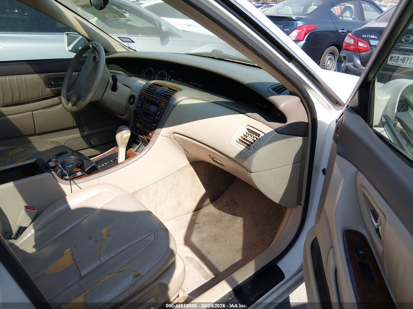 2000 TOYOTA AVALON auction photo 5
