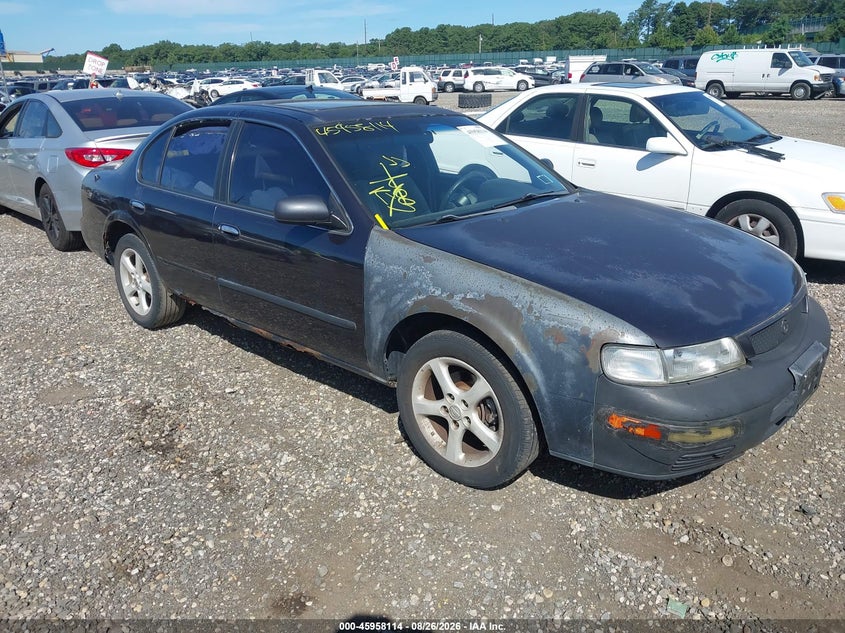 1996 NISSAN MAXIMA auction photo 1
