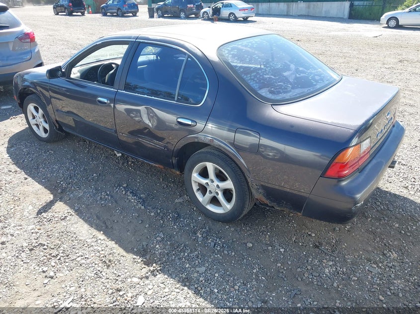 1996 NISSAN MAXIMA auction photo 3