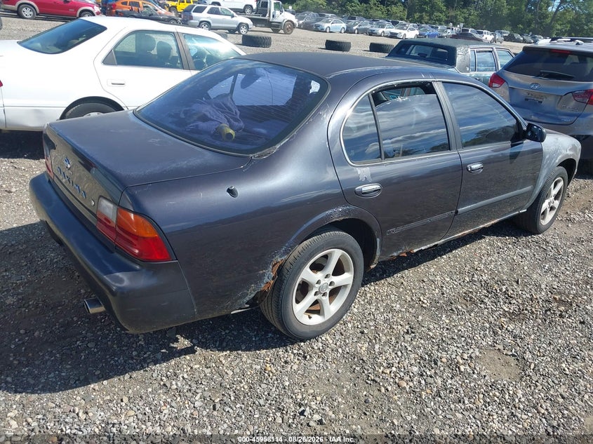 1996 NISSAN MAXIMA auction photo 4