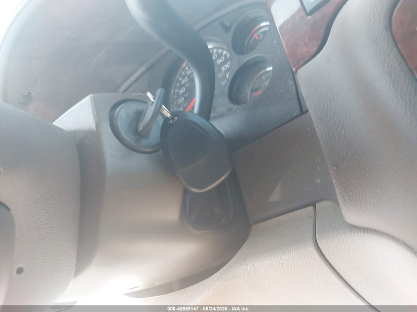 CHEVROLET SUBURBAN 2011 VIN 1GNSKJE31BR220197