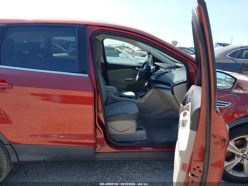 2014 FORD ESCAPE auction photo 5