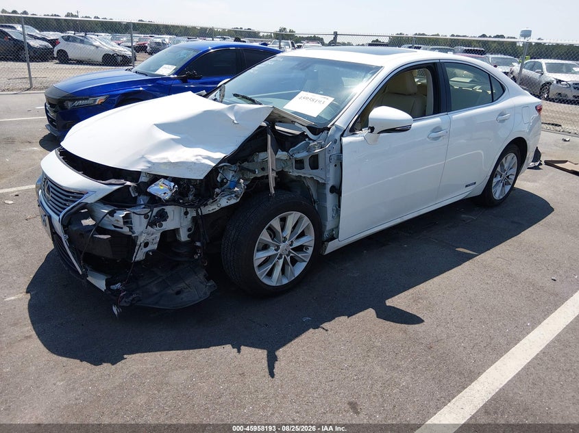 Vin: jthbw1gg0d2036991, lot: 46457412, lexus es 300h 20132