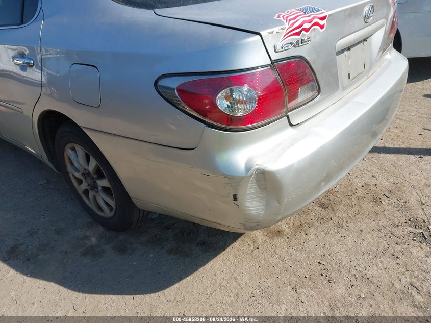 LEXUS ES 330 2004 VIN JTHBA30G440001824