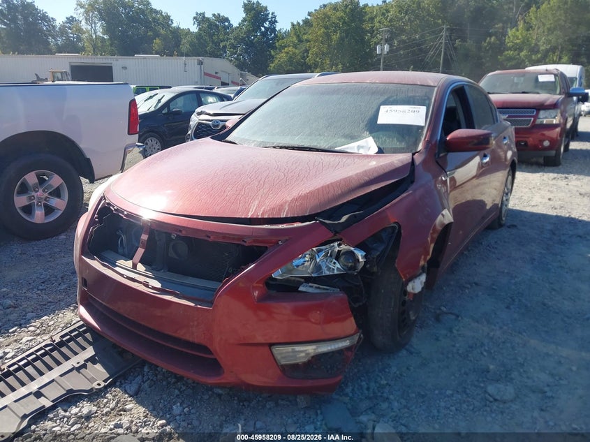 2014 Nissan Altima, Normal Wear & Tear, IAAI, VIN 1N4AL3AP5EC193542 — photo 2