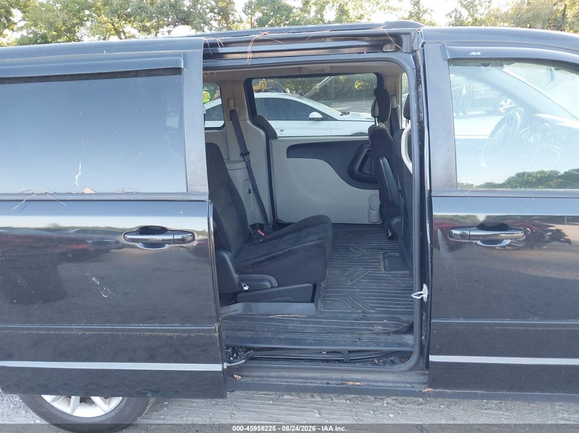 2015 DODGE GRAND CARAVAN auction photo 8