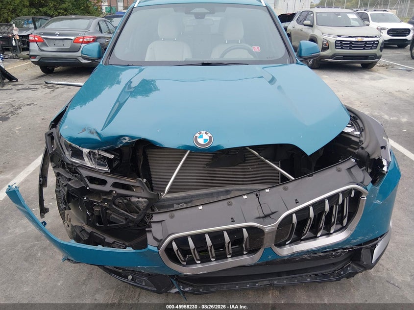 BMW X1 - zdjęcie 10