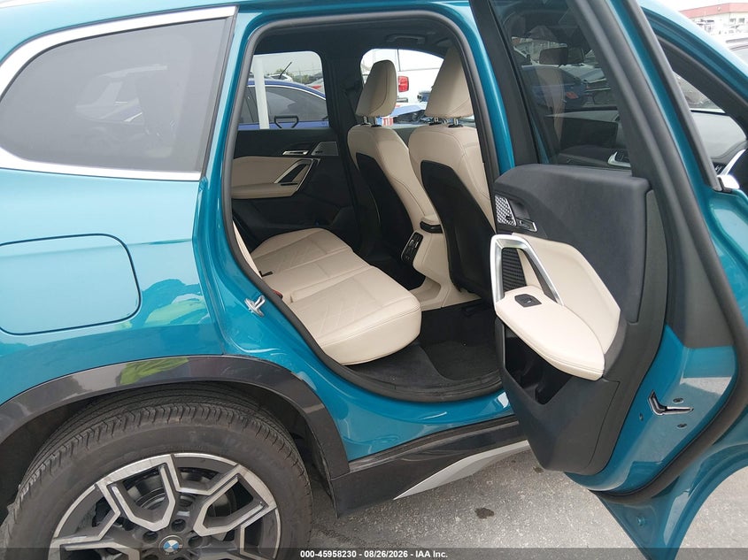 BMW X1 - zdjęcie 8