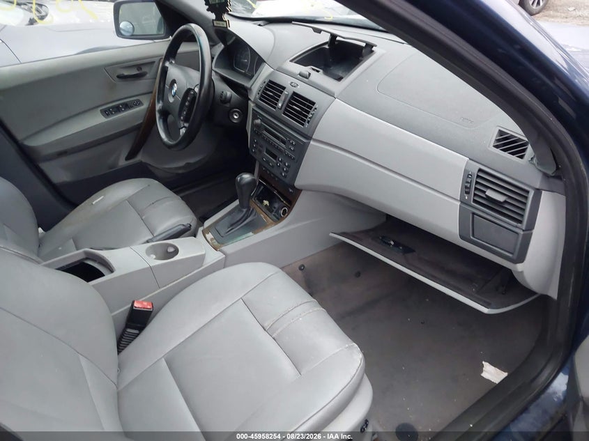 2004 BMW X3 auction photo 5