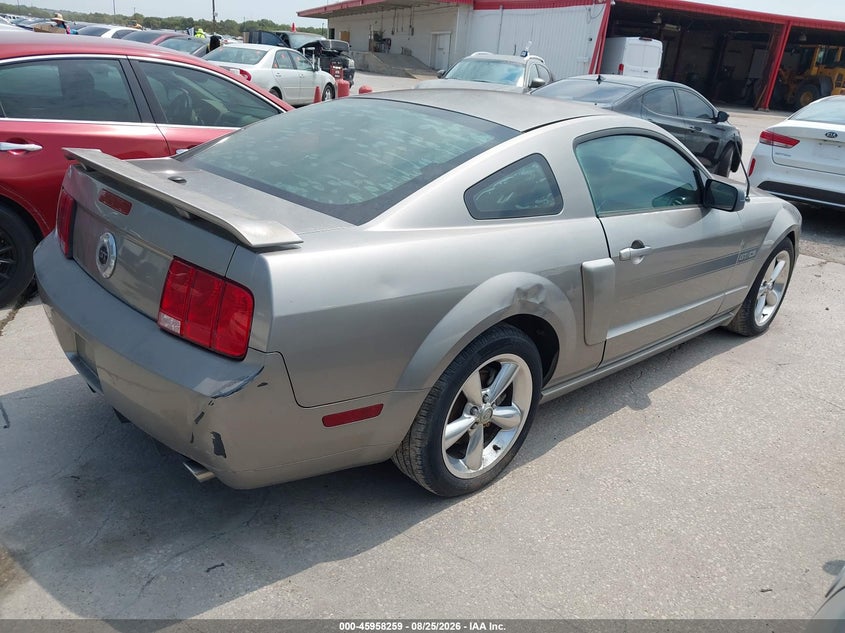 2009 FORD MUSTANG auction photo 4