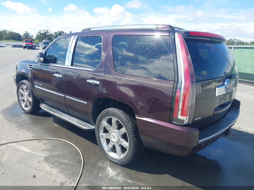 2009 CADILLAC ESCALADE auction photo 3