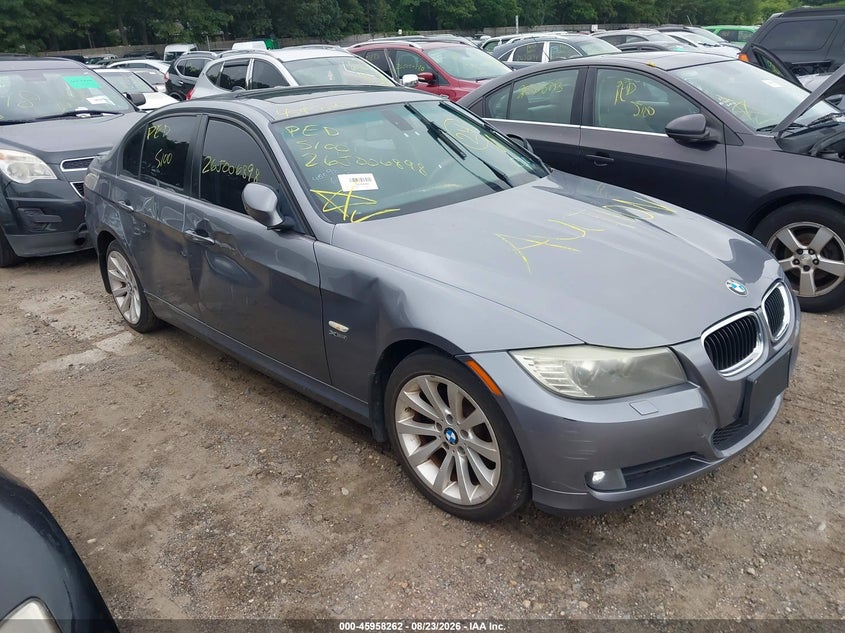 2011 BMW 328I — zdjęcie z aukcji