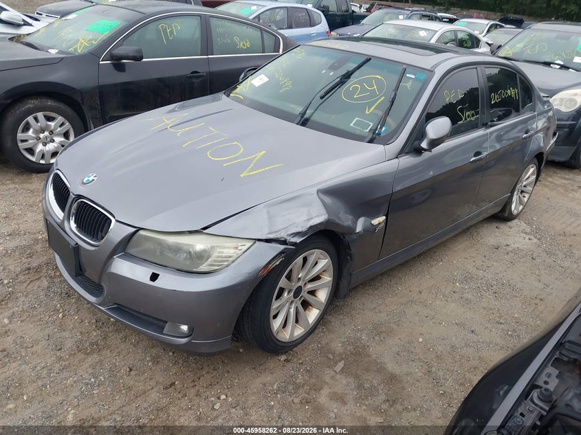 2011 BMW 328I — zdjęcie 2