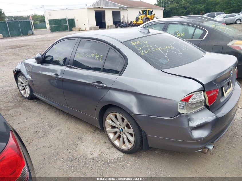 2011 BMW 328I — zdjęcie 3