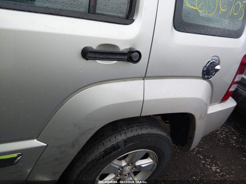 2009 JEEP LIBERTY auction photo 6