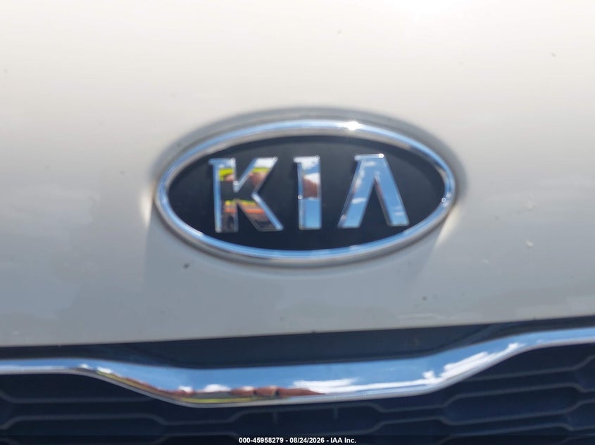 2012 KIA SOUL auction photo 6