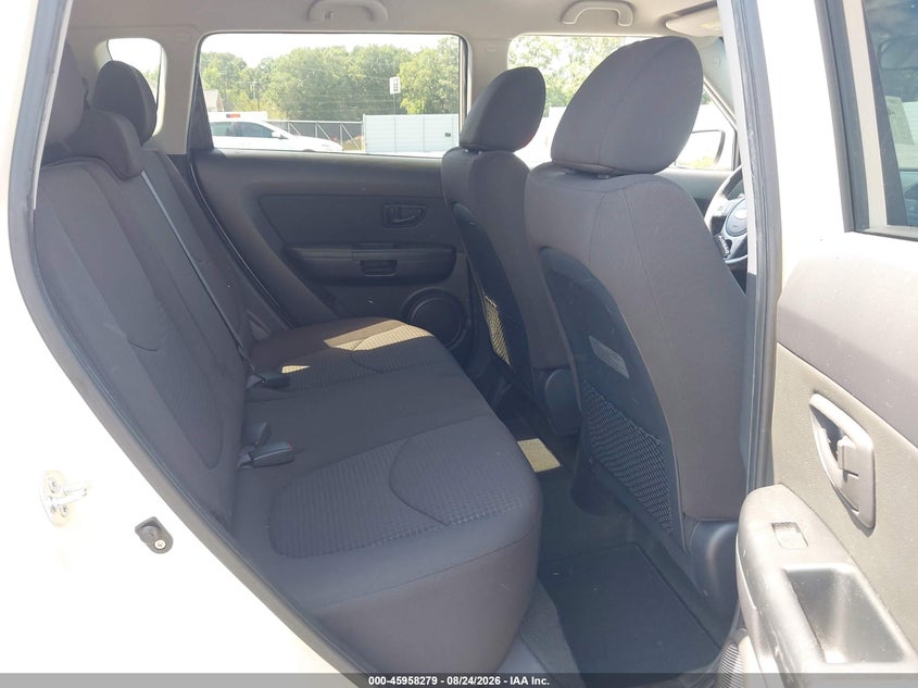 2012 KIA SOUL auction photo 8
