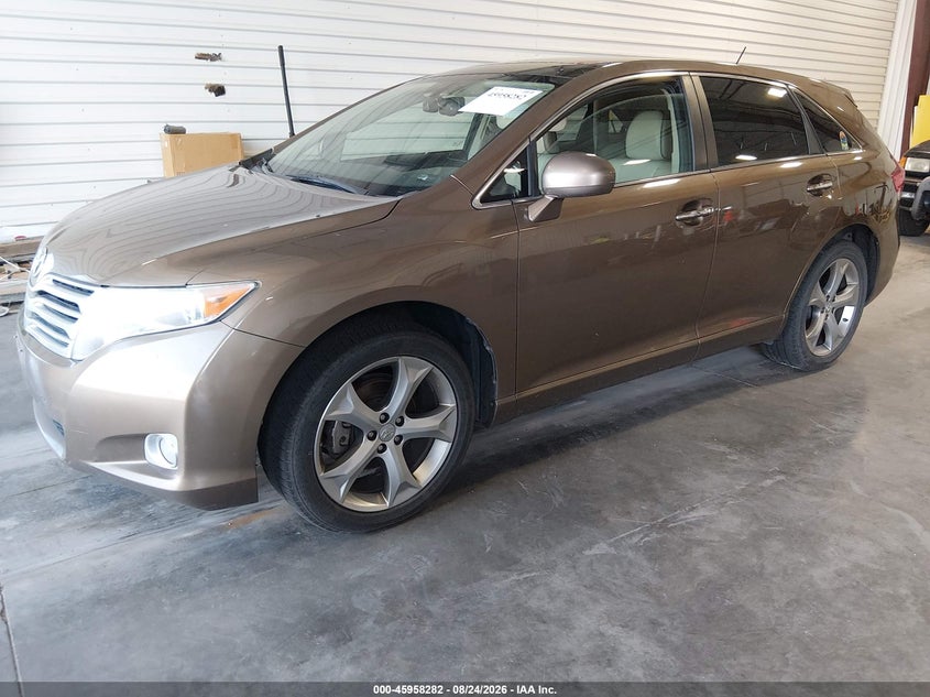 2009 TOYOTA VENZA auction photo 2