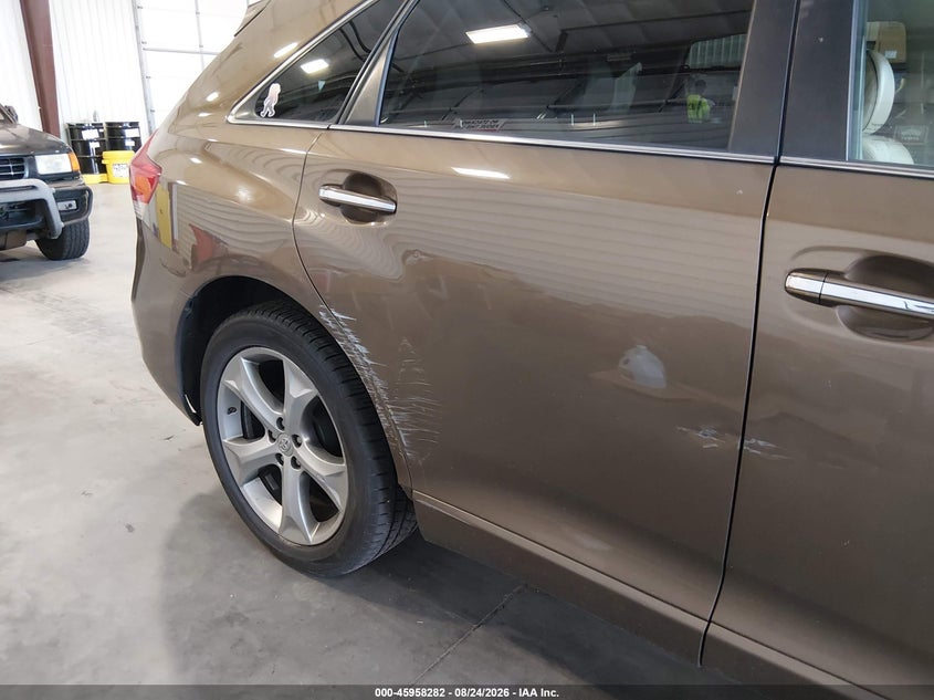 2009 TOYOTA VENZA auction photo 6