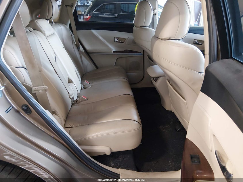 2009 TOYOTA VENZA auction photo 8