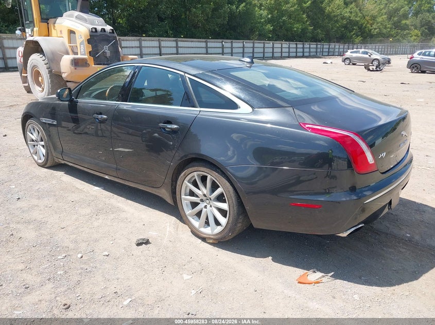 2013 JAGUAR XJ auction photo 3