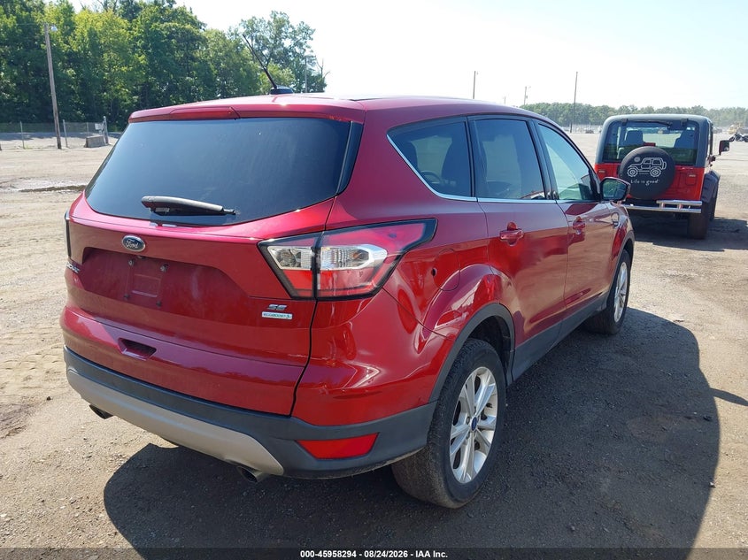2017 FORD ESCAPE auction photo 4