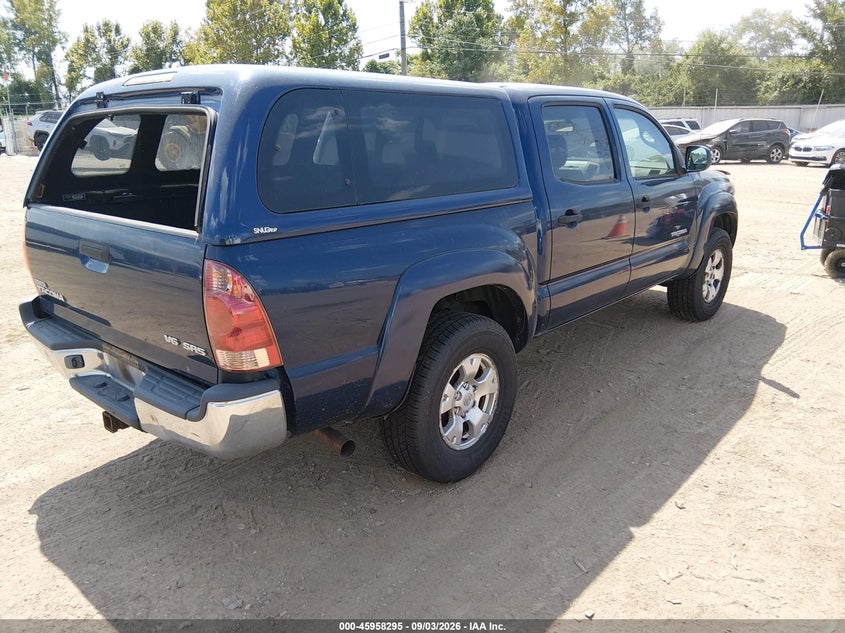 2005 TOYOTA TACOMA auction photo 4
