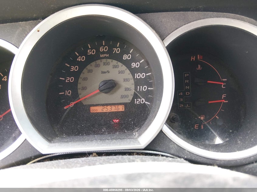 2005 TOYOTA TACOMA auction photo 7