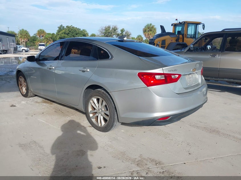 2018 CHEVROLET MALIBU auction photo 3