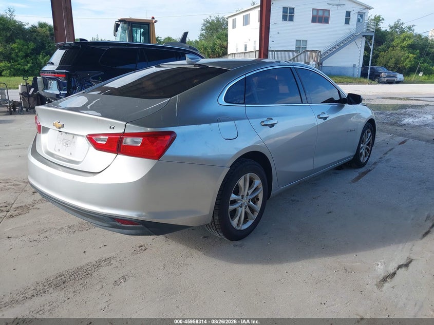 2018 CHEVROLET MALIBU auction photo 4