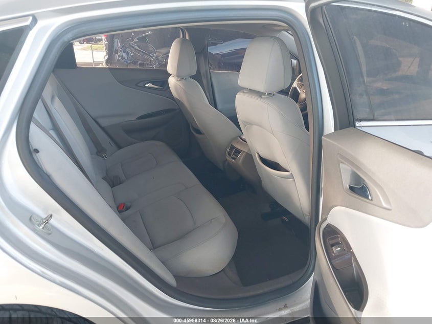 2018 CHEVROLET MALIBU auction photo 8