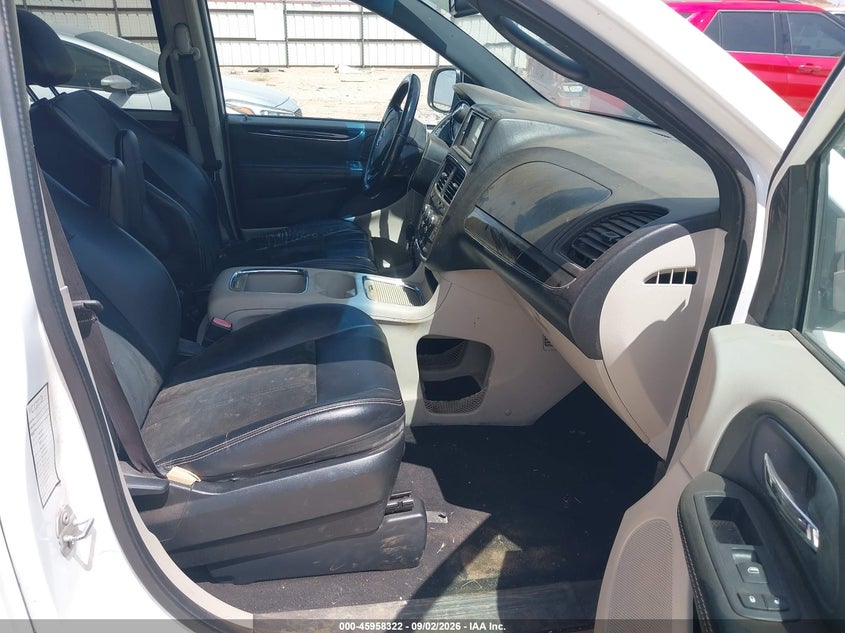 2017 DODGE GRAND CARAVAN auction photo 5
