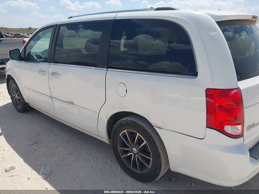 2017 DODGE GRAND CARAVAN auction photo 6