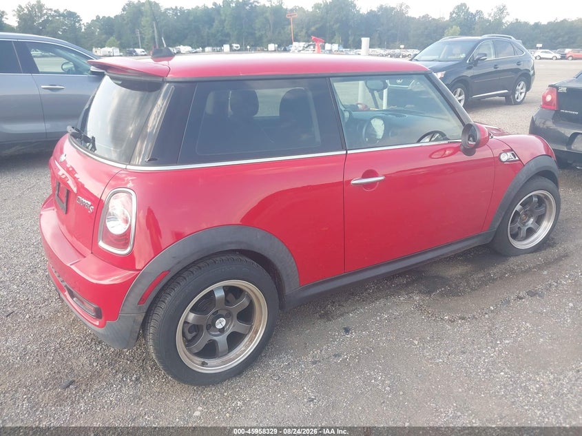 2012 MINI COOPER S auction photo 4